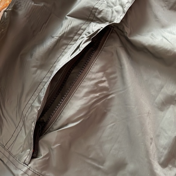 Nylon Vest GAP NWOT - Picture 3 of 8